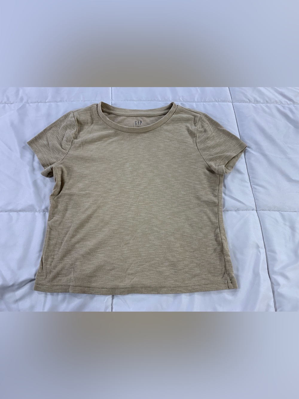 Pre loved GAP shirt womens size M